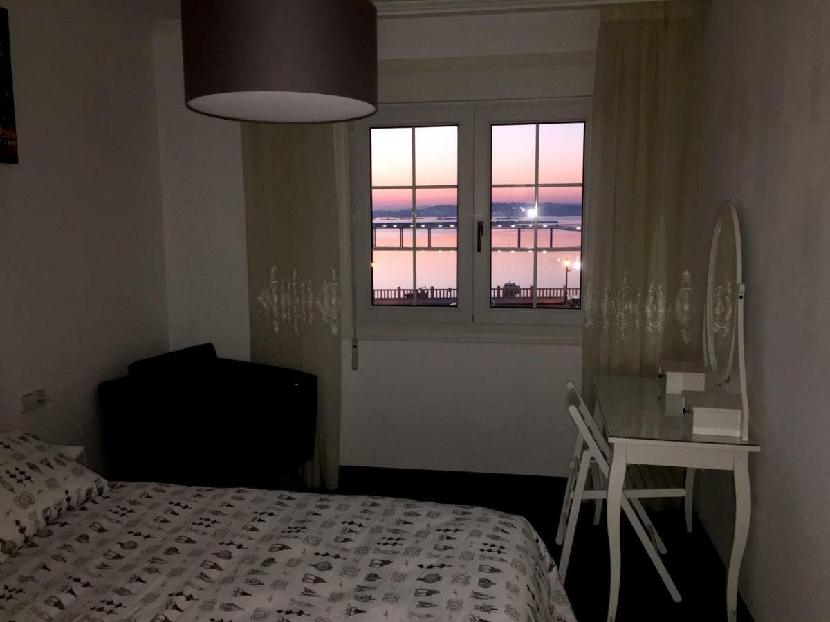 Apartamento Vilanova Apartment บียานูเอบา เด อาโรซา ภายนอก รูปภาพ